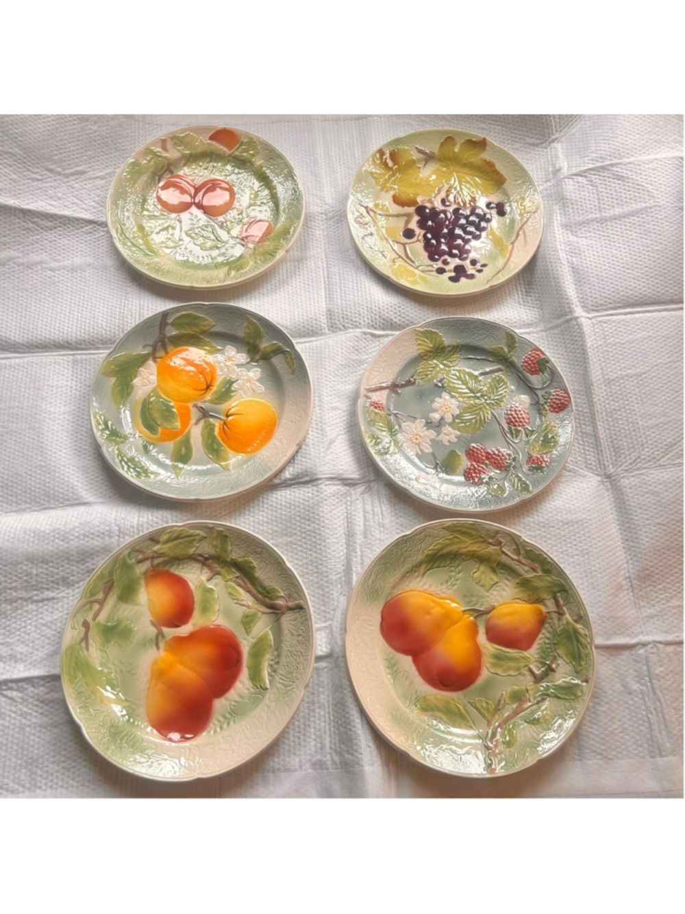 St. Clement French Majolica Fruit Motif Plates Set of 6 Green Orange One Size